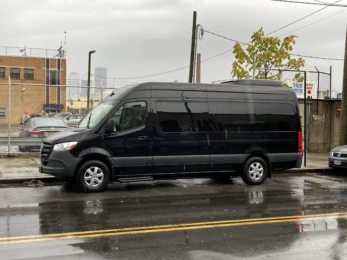 LGA U-Save Car & Truck Rental Picture 7