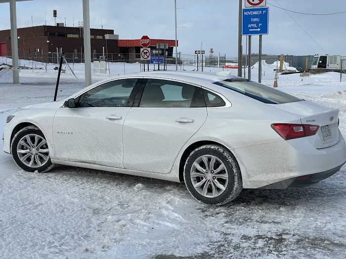 Avis Car Rental Picture 6