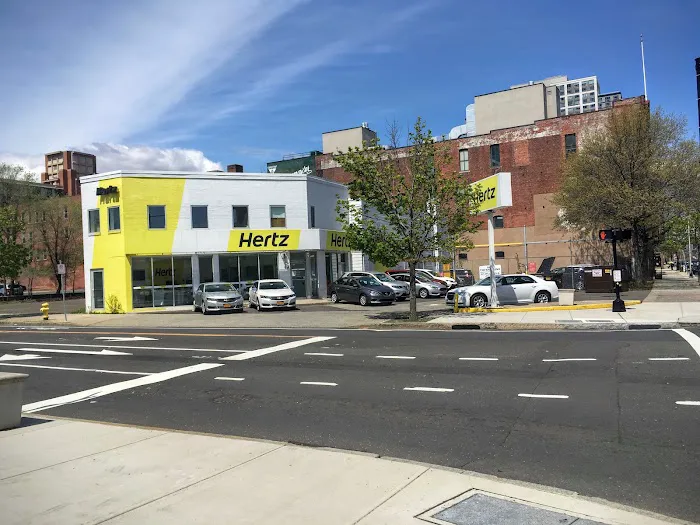 Hertz Car Rental - New Haven - George Street Picture 7