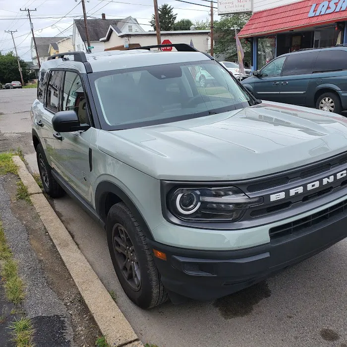Enterprise Rent-A-Car Picture 4