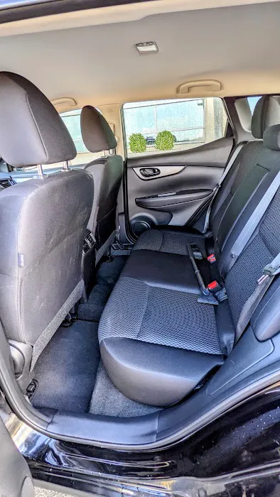 Enterprise Rent-A-Car Picture 6