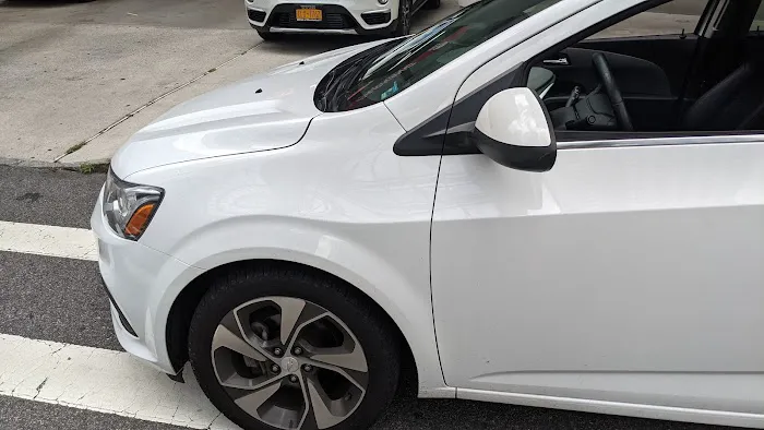 Hertz Car Rental - Brooklyn - Northside Piers Picture 1