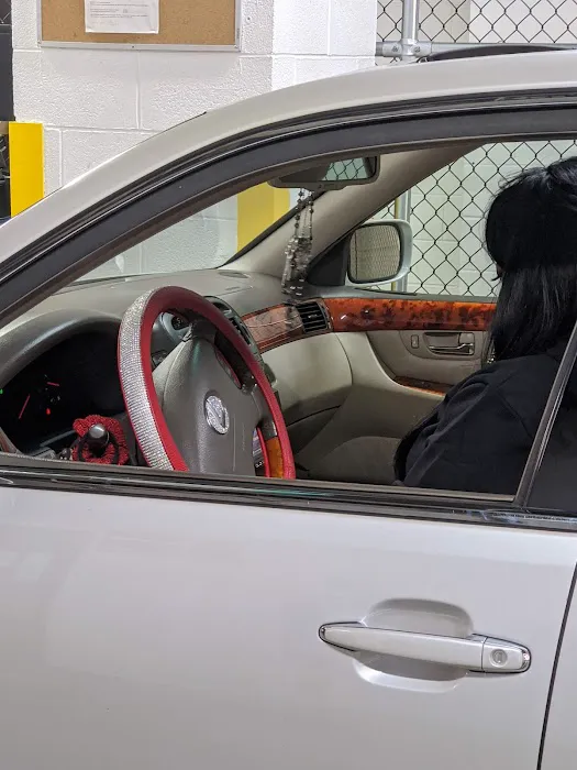 Hertz Car Rental - Brooklyn - Northside Piers Picture 5