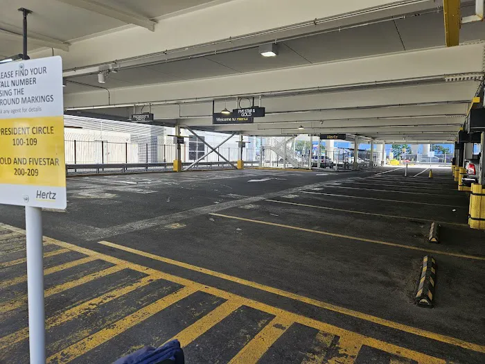 Hertz Car Rental - New York City - John F Kennedy International Airport (JFK) Picture 10