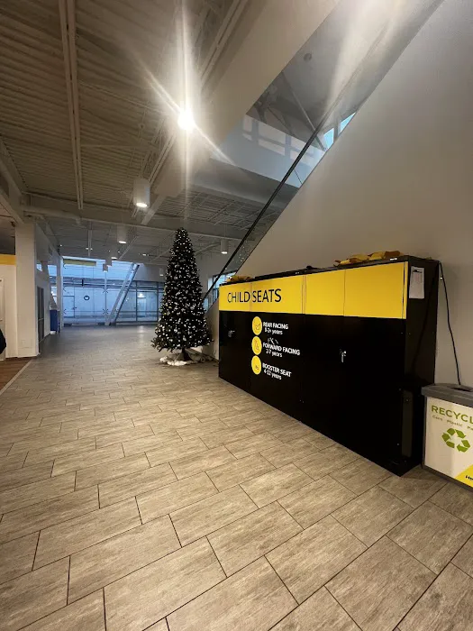 Hertz Car Rental - New York City - John F Kennedy International Airport (JFK) Picture 7