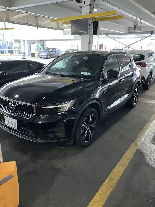 Dollar Car Rental - Jfk International Airport Picture 7