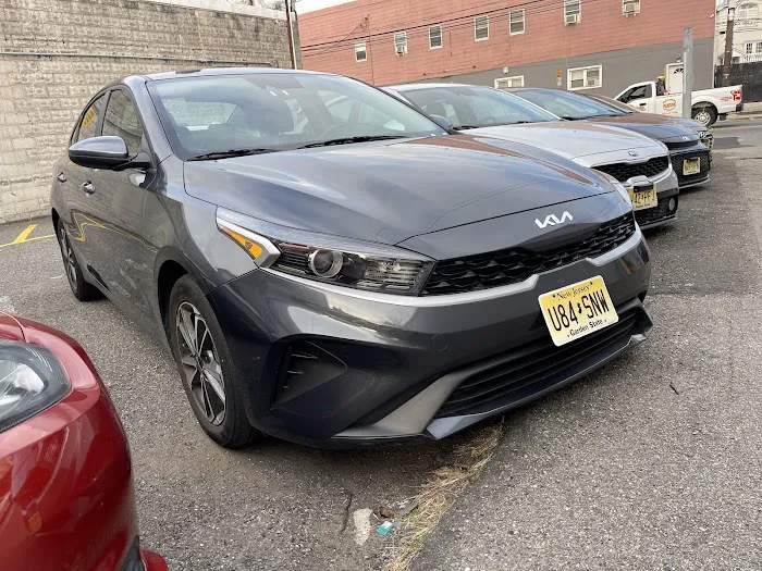 Divano Rent-A-Car (Car Rental) Picture 10