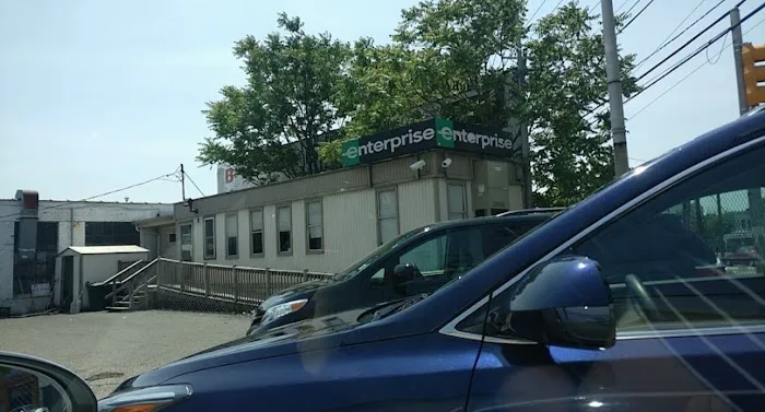Enterprise Rent-A-Car Picture 1