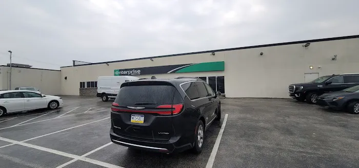 Enterprise Rent-A-Car Picture 2