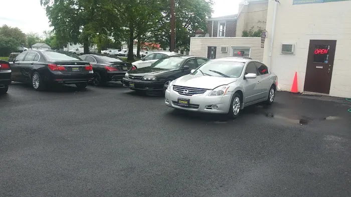 Lansdale Motors Picture 1