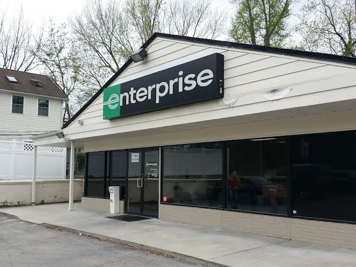 Enterprise Rent-A-Car Picture 3
