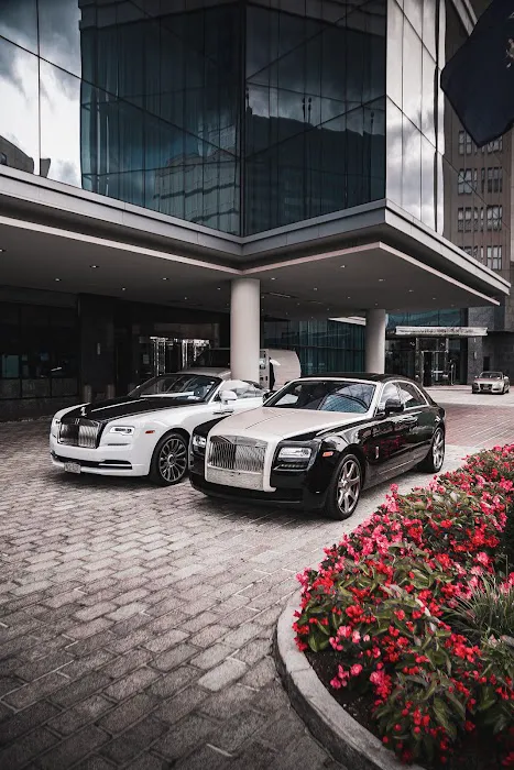 Veluxity Exotic Car Rental NYC Picture 2