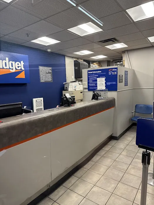 Budget Car Rental Picture 3