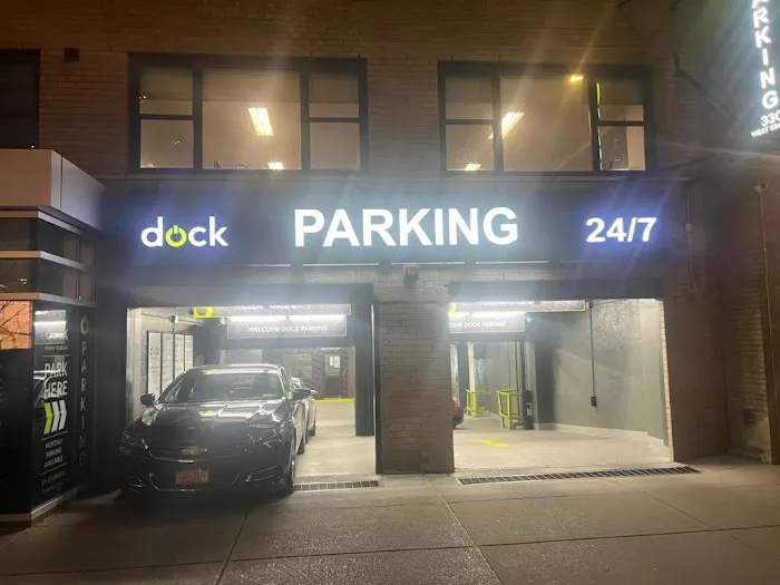 UFODRIVE: 24/7 Car Rental - New York, Columbus Circle Picture 2