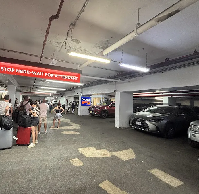 Budget Car Rental Picture 5