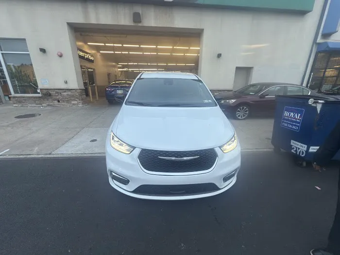 Enterprise Rent-A-Car Picture 3