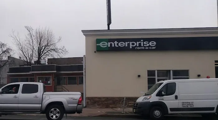 Enterprise Rent-A-Car Picture 4