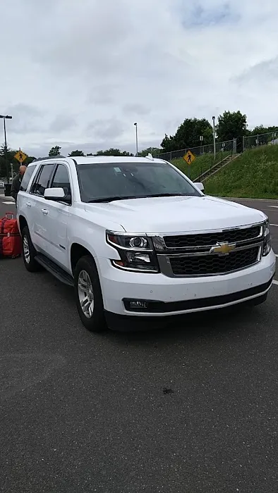 Avis Car Rental Picture 4
