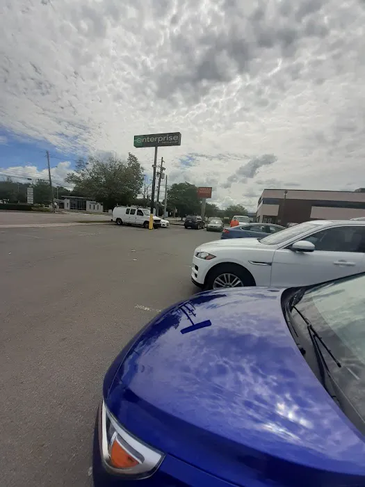 Enterprise Rent-A-Car Picture 5