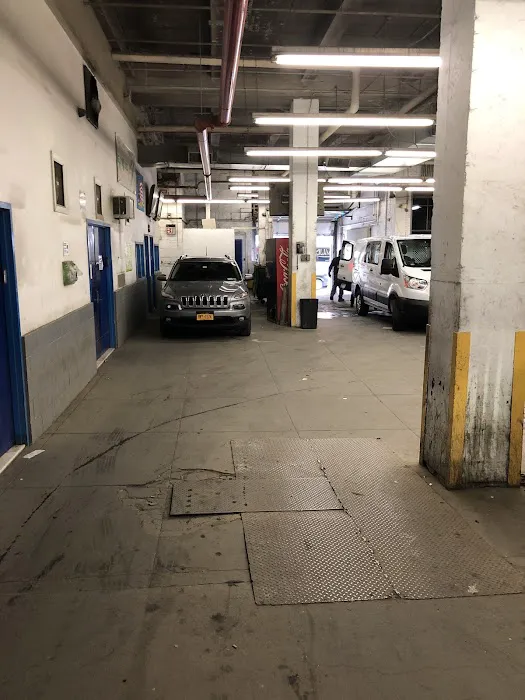 Black Car Rental NYC Picture 5