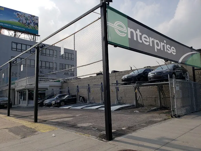 Enterprise Rent-A-Car Picture 2