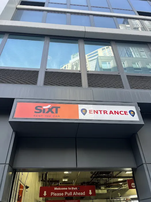 SIXT Rent A Car NYC Long Island City Picture 2