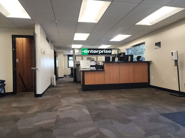 Enterprise Rent-A-Car Picture 3