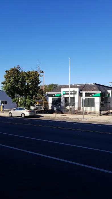 Enterprise Rent-A-Car Picture 5