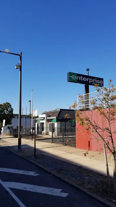Enterprise Rent-A-Car Picture 6