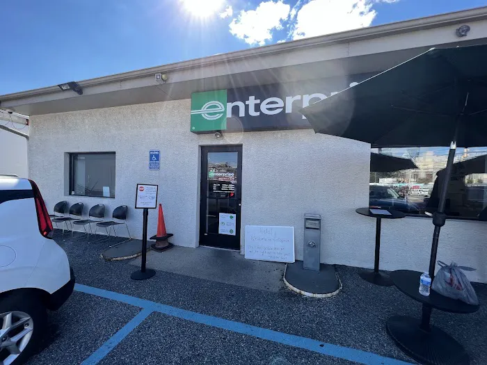 Enterprise Rent-A-Car Picture 6