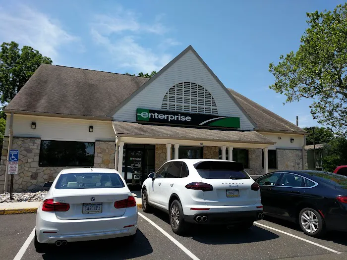 Enterprise Rent-A-Car Picture 3