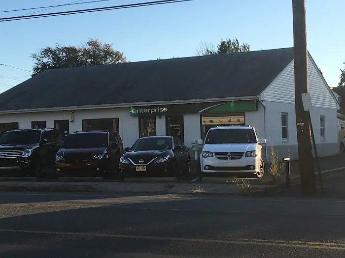 Enterprise Rent-A-Car Picture 4