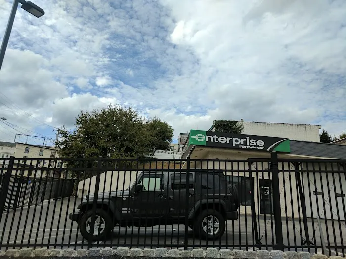 Enterprise Rent-A-Car Picture 7