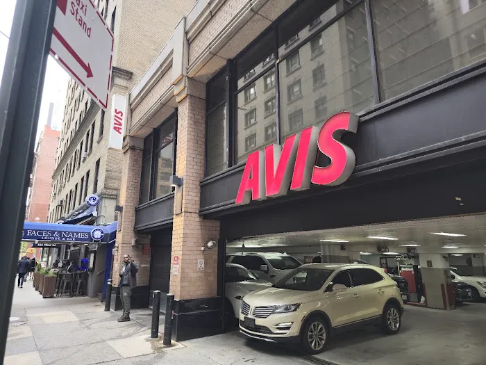 Avis Car Rental Picture 7