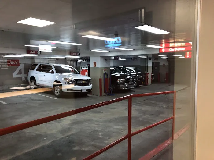 Avis Car Rental Picture 10