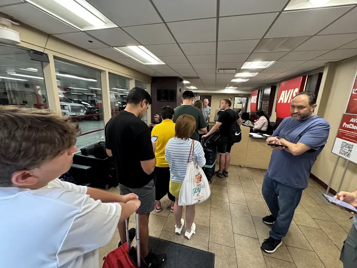 Avis Car Rental Picture 9