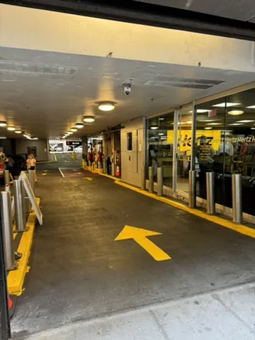 Hertz Car Rental - New York - West 55th Street Picture 8
