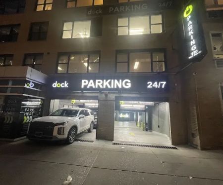 UFODRIVE: 24/7 Car Rental - New York, Midtown East