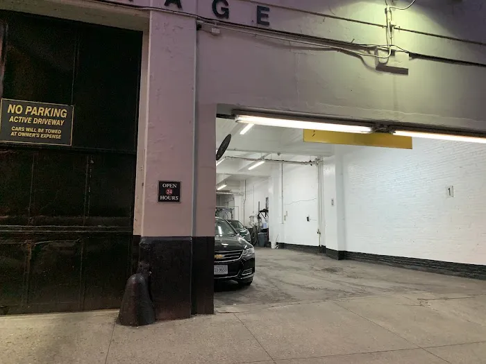 Enterprise Rent-A-Car Picture 6
