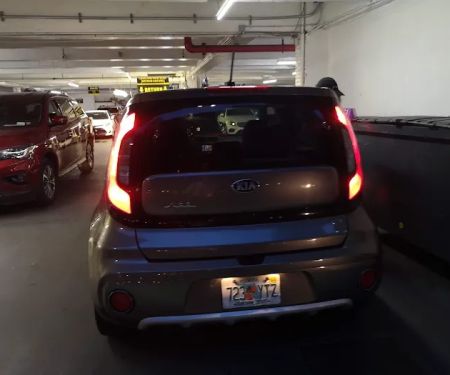 Hertz Car Rental - New York - East 76th Street