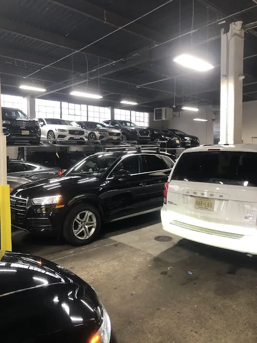 Enterprise Rent-A-Car Picture 3