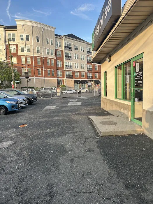 Enterprise Rent-A-Car Picture 10