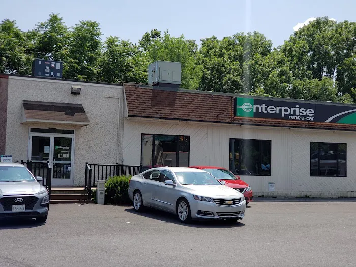 Enterprise Rent-A-Car Picture 5