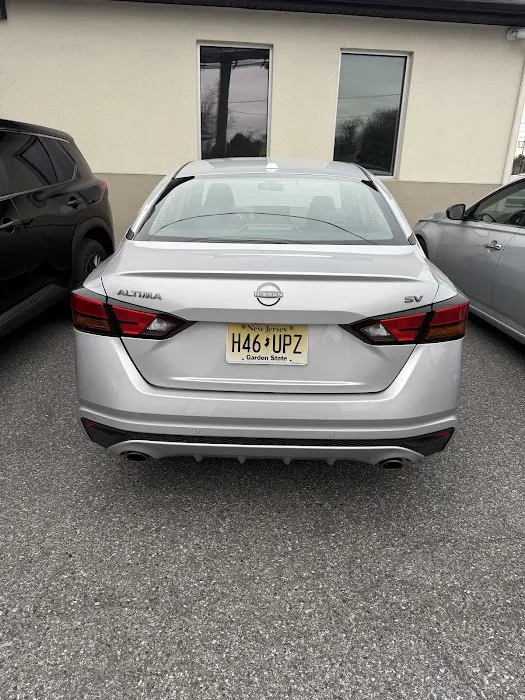 Enterprise Rent-A-Car Picture 3