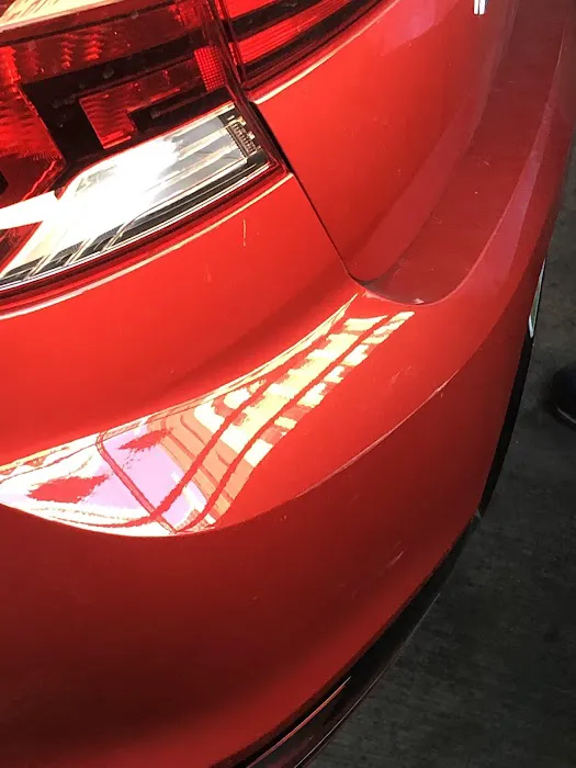 Avis Car Rental Picture 2