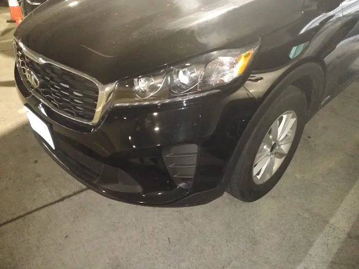 Avis Car Rental Picture 6