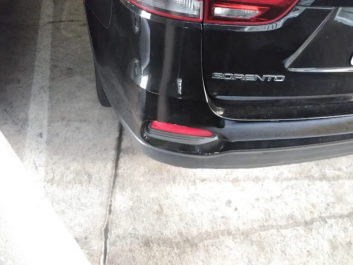 Avis Car Rental Picture 10