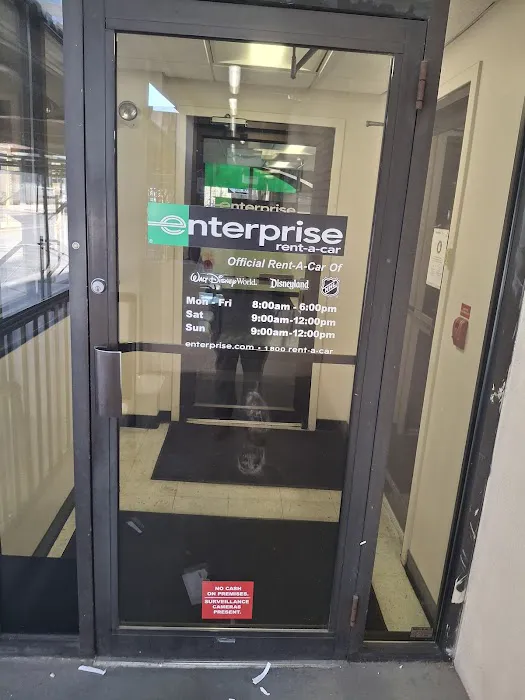 Enterprise Rent-A-Car Picture 1