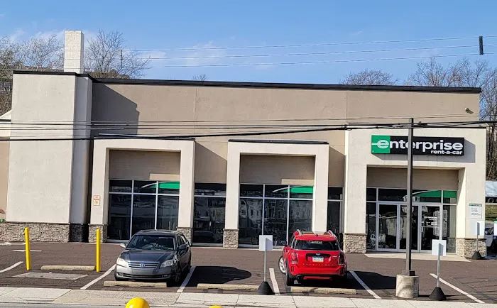 Enterprise Rent-A-Car Picture 3