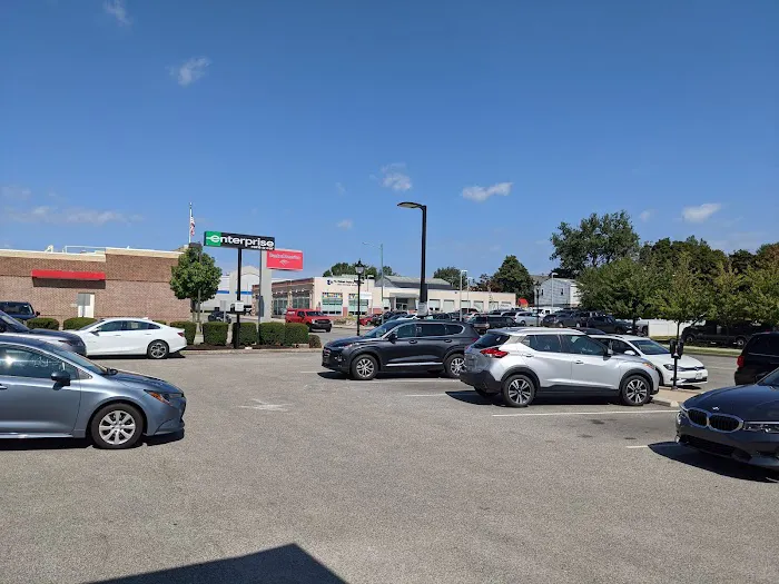 Enterprise Rent-A-Car Picture 4